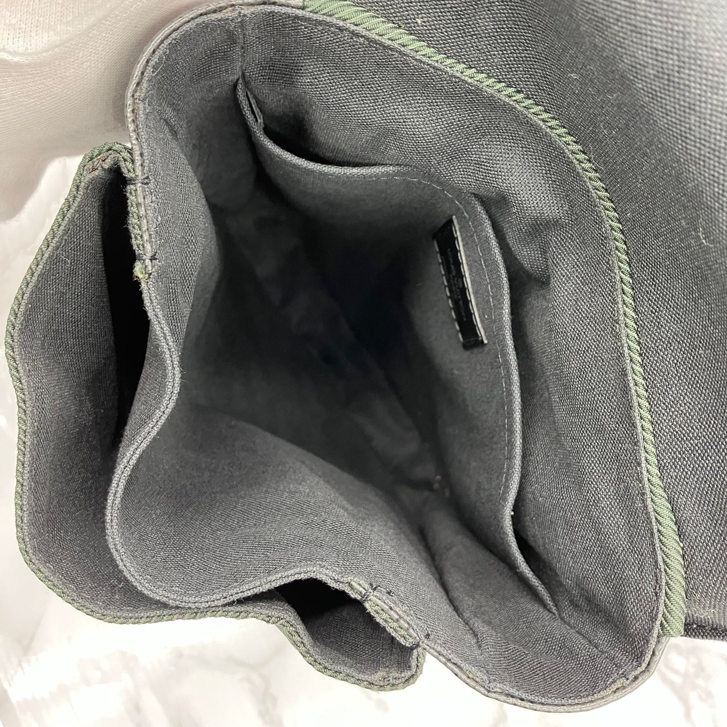Louis Vuitton  Taiga Shoulder Bag