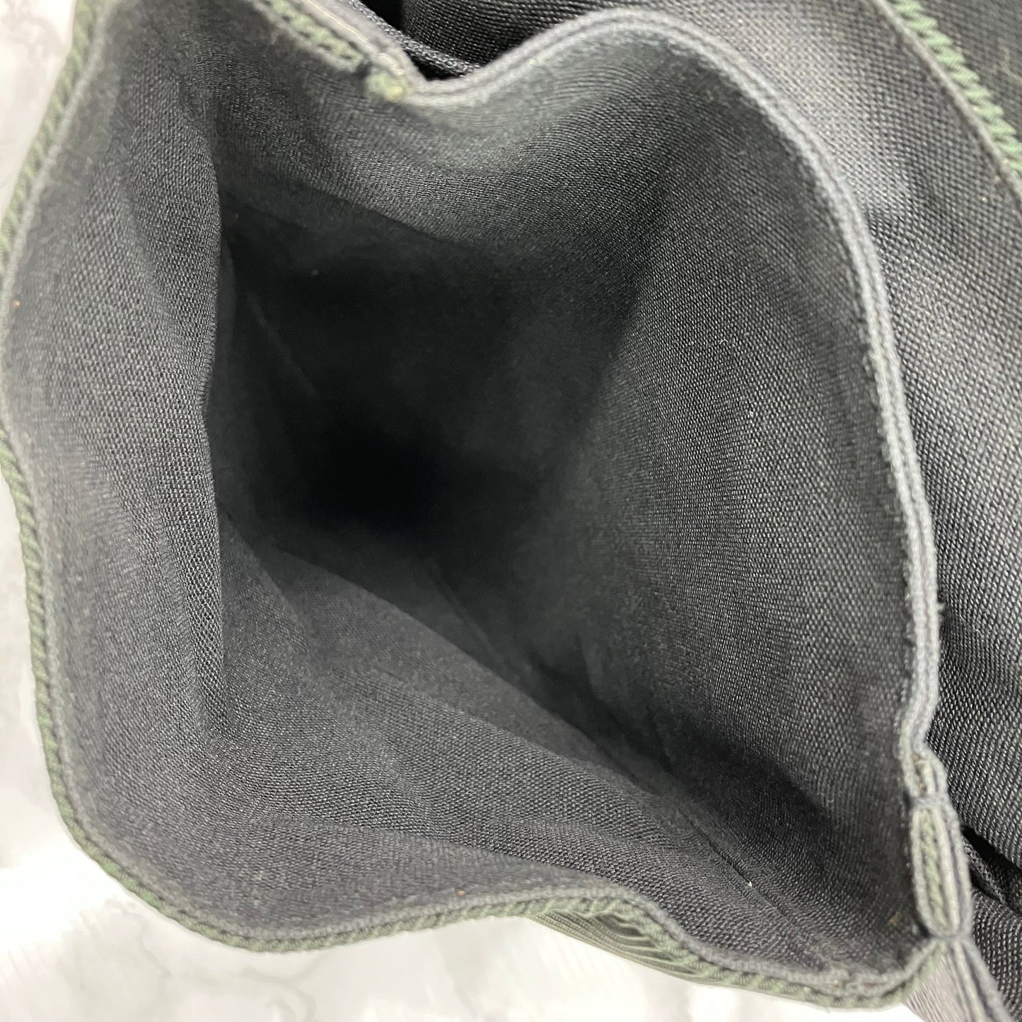 Louis Vuitton  Taiga Shoulder Bag
