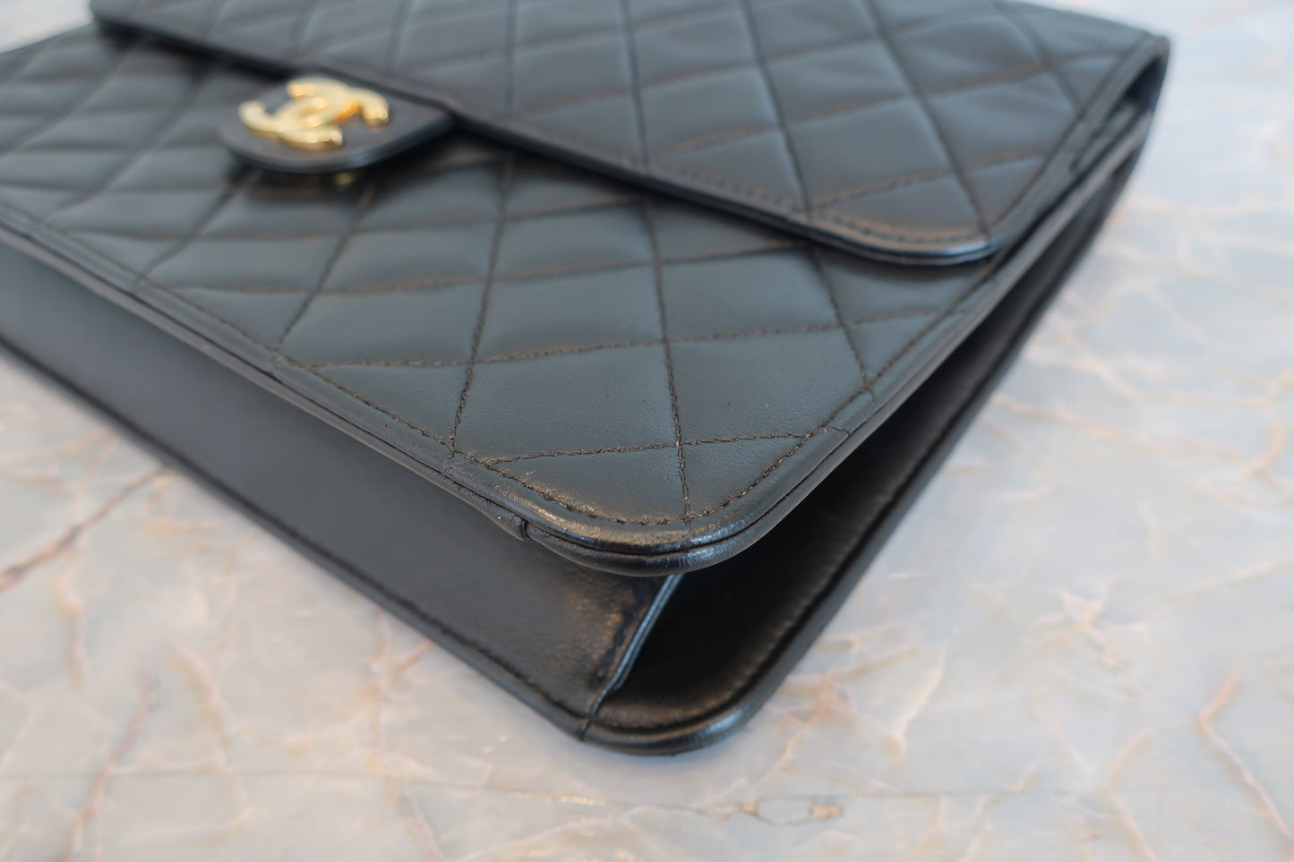 CHANEL/シャネル マトラッセチェーンショルダーバッグ ラムスキン ブラック/ゴールド金具 ショルダーバッグ 700070244