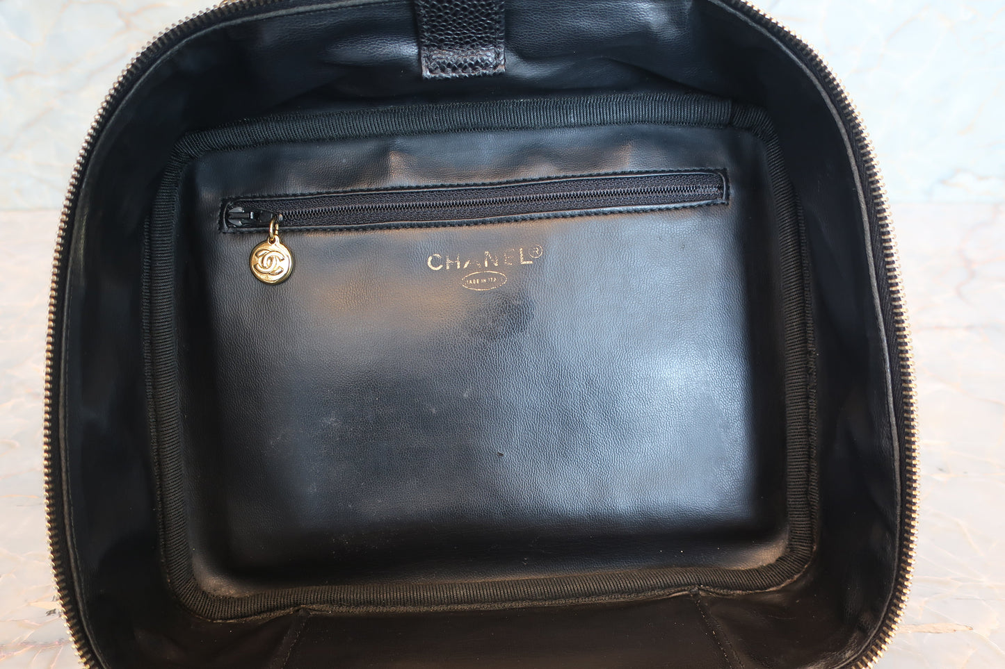 CHANEL/シャネル ココマーク2WAYバニティ キャビアスキン ブラック/ゴールド金具 バニティ 700070261