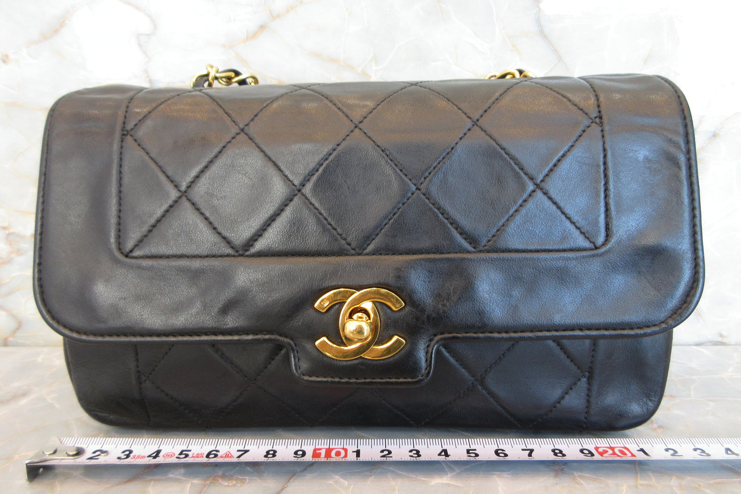 CHANEL/シャネル マトラッセチェーンショルダーバッグ ラムスキン ブラック/ゴールド金具 ショルダーバッグ 700070153