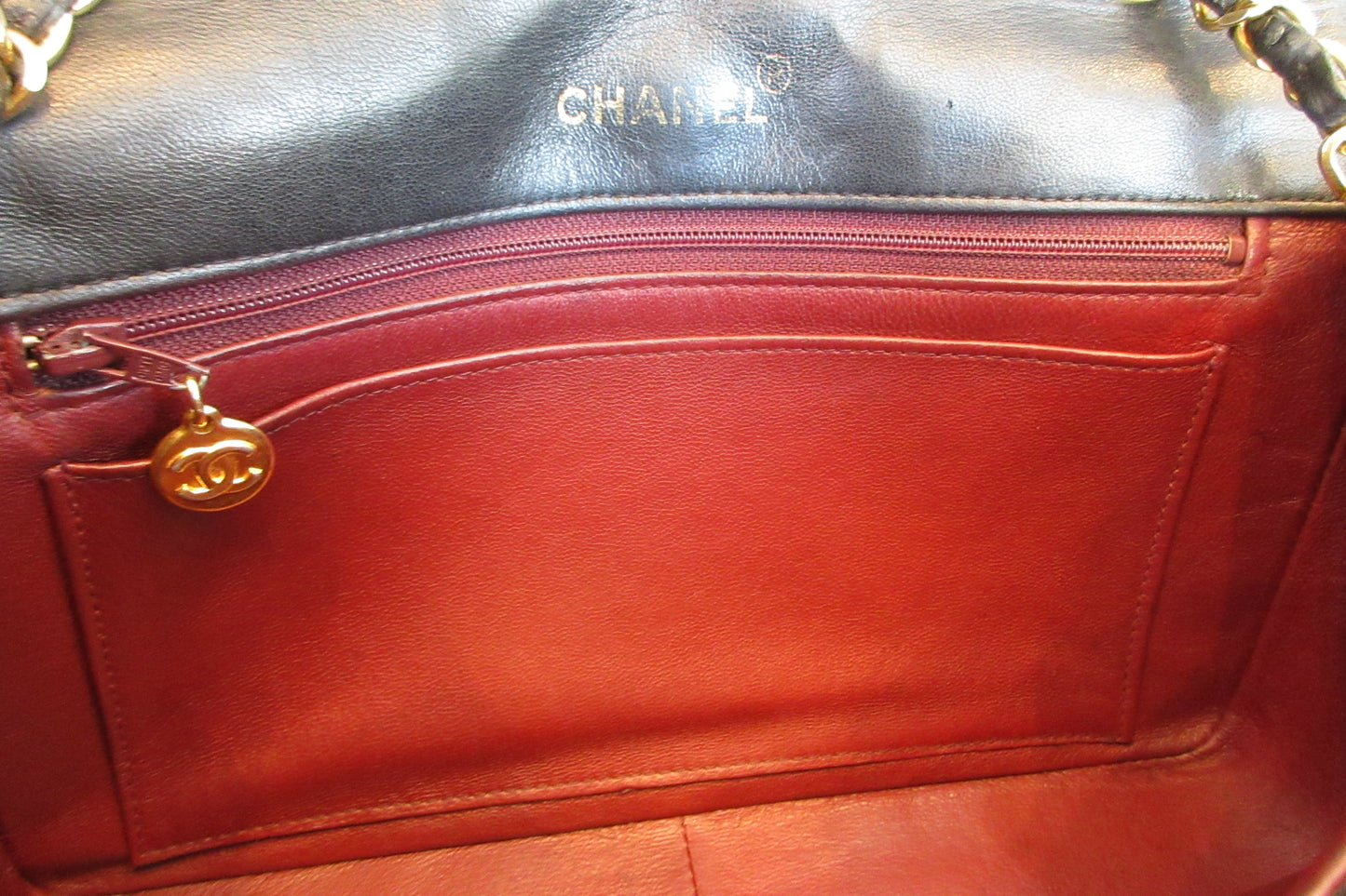 CHANEL/シャネル ダイアナマトラッセチェーンショルダーバッグ ラムスキン ブラック/ゴールド金具 ショルダーバッグ 700070150