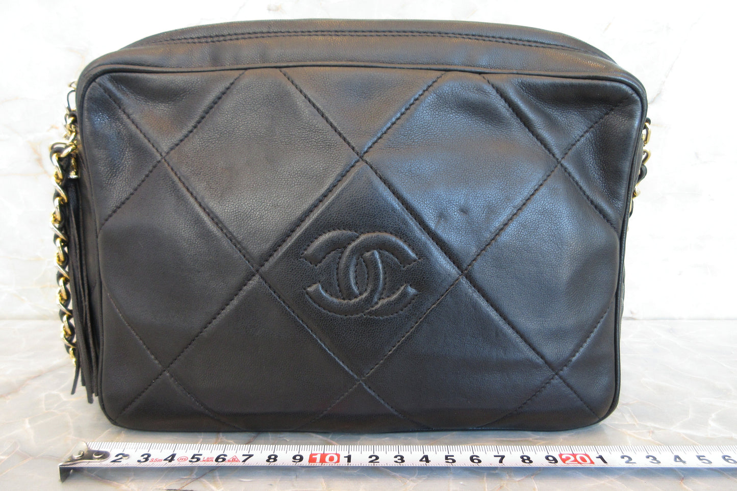 CHANEL/シャネル ココマークフリンジチェーンショルダーバッグ ラムスキン ブラック/ゴールド金具 ショルダーバッグ 700070155