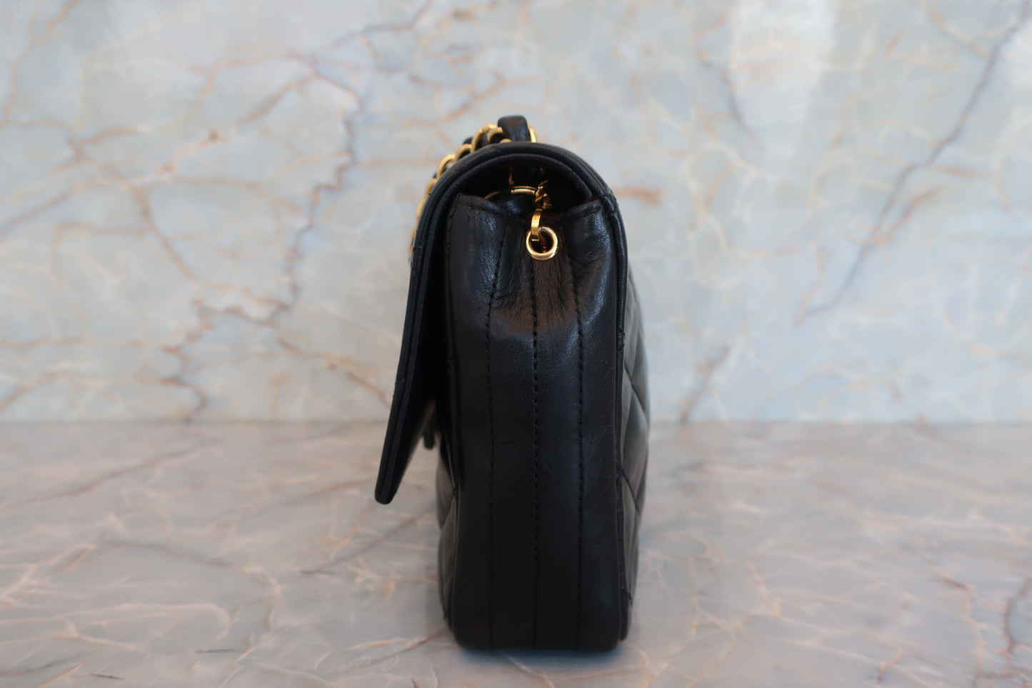 CHANEL/シャネル デカココチェーンショルダーバッグ ラムスキン ブラック/ゴールド金具 ショルダーバッグ 700060270