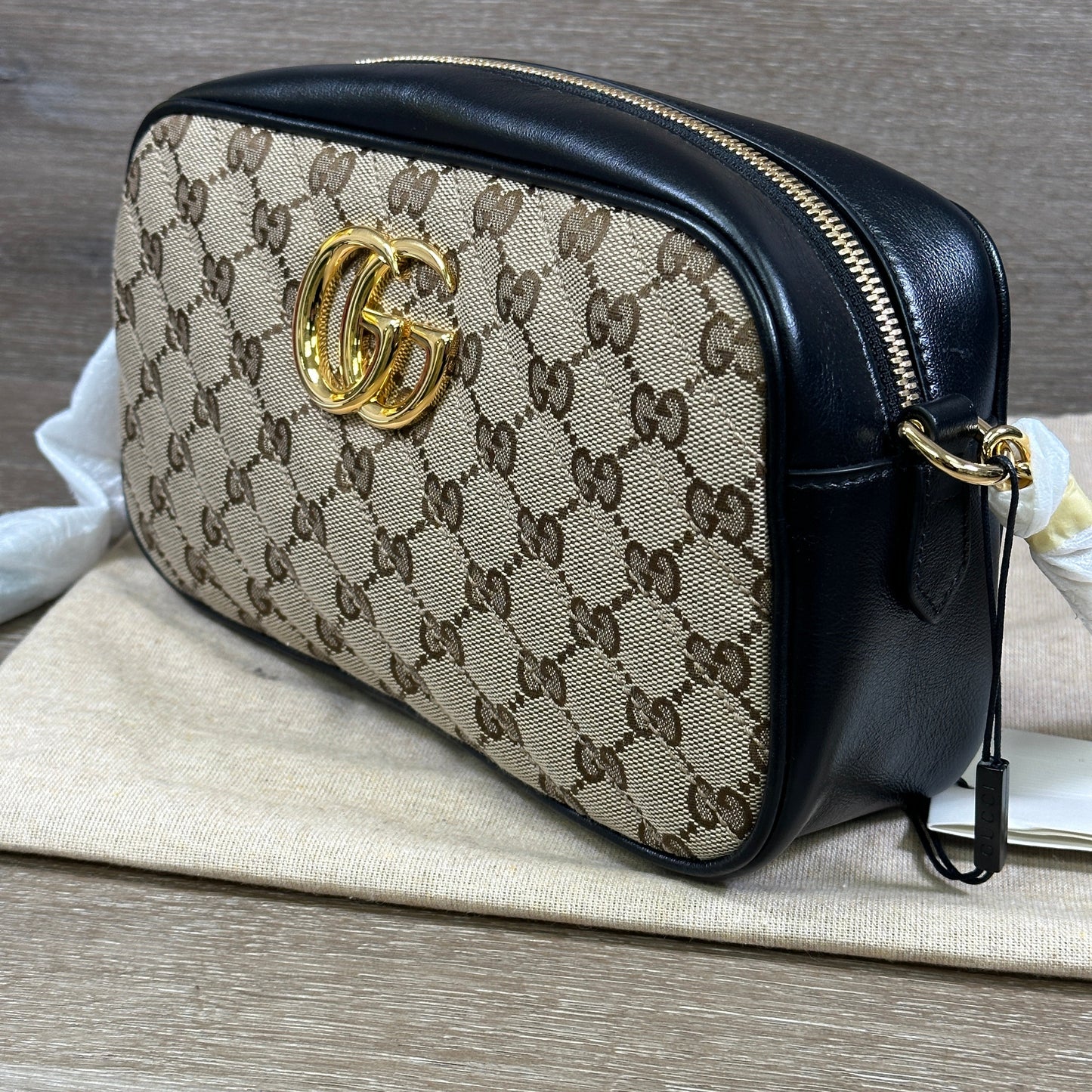 Gucci Canvas GG Marmont Crossbody Shoulder Bag - Black
