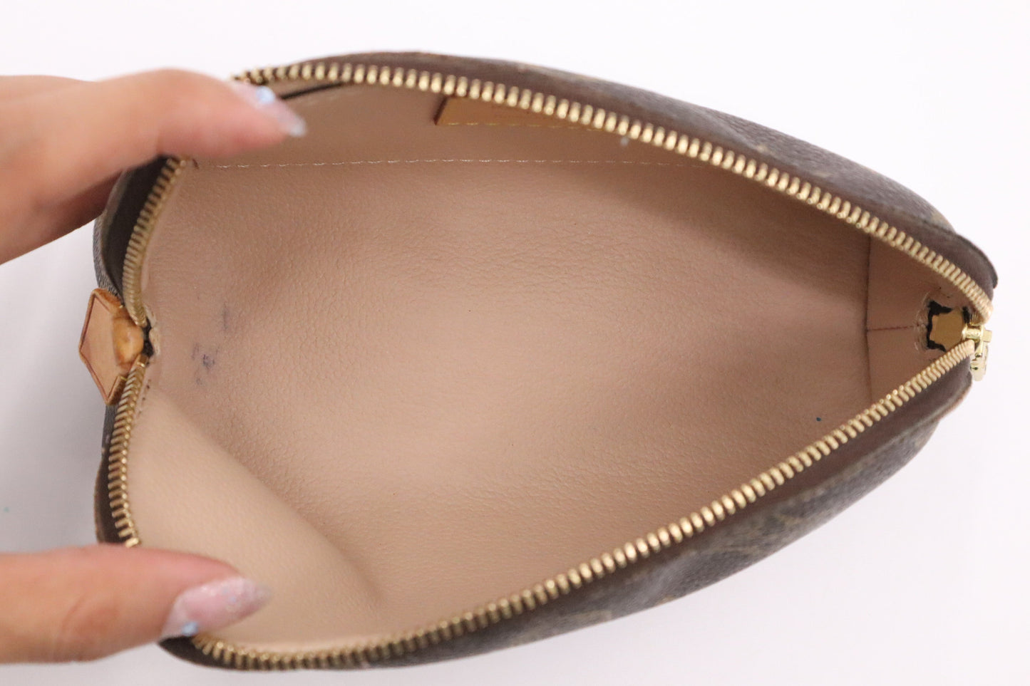Louis Vuitton Pochette Cosmetics PM in Monogram Canvas