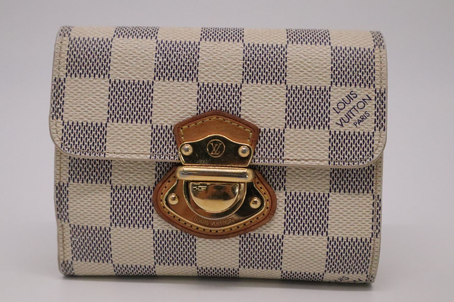 Louis Vuitton Portefeuille Koala in Damier Azur Canvas