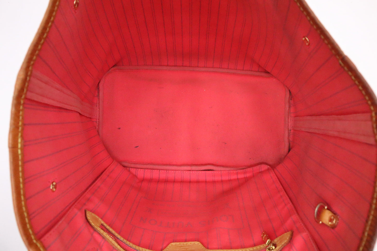 Louis Vuitton Volez Voguez Valises Neverfull MM in Pink and Monogram Canvas