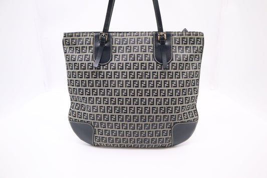 Fendi Tote in Navy Blue Zucca Canvas