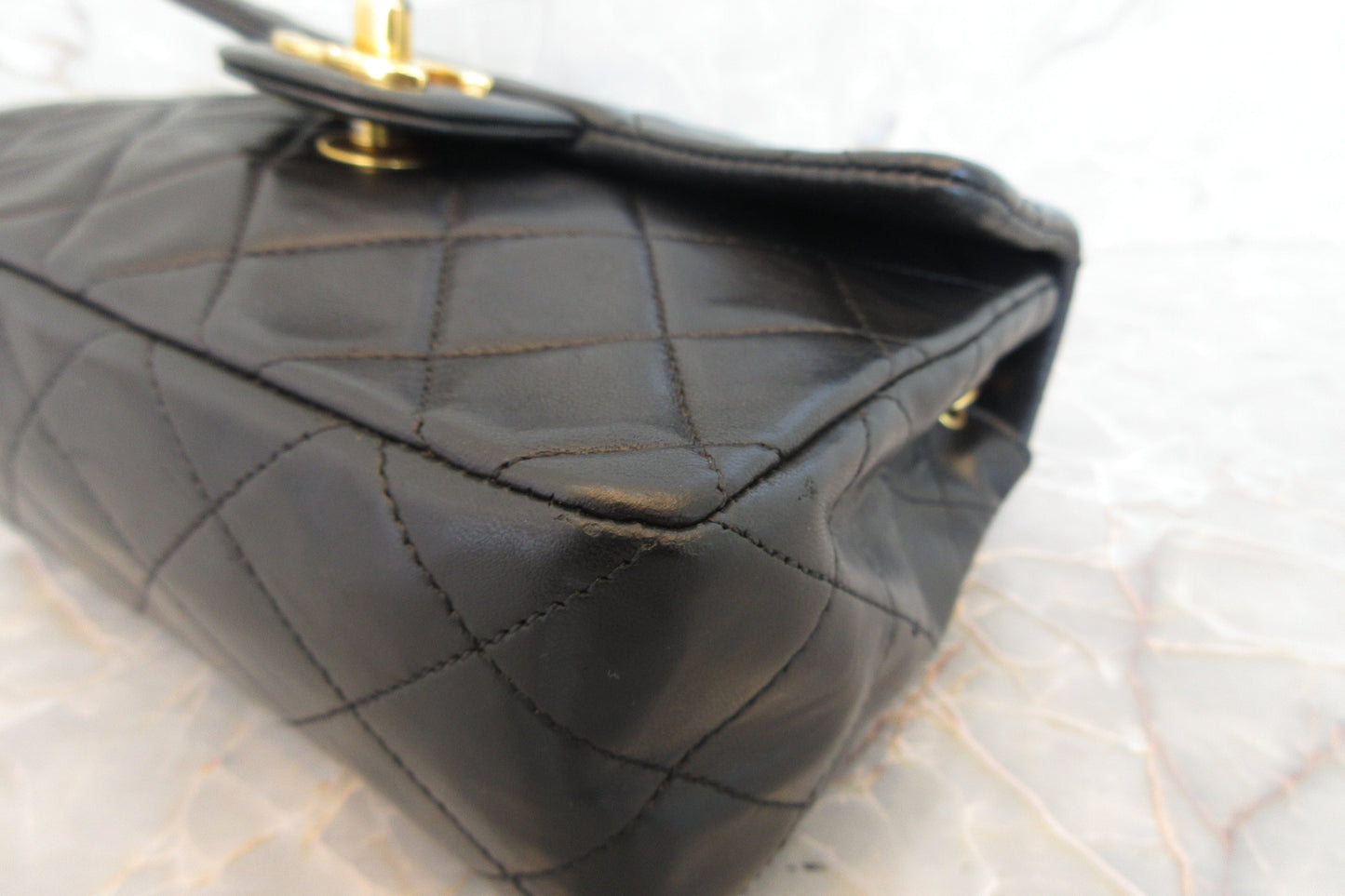 CHANEL/シャネル ミニマトラッセシングルフラップチェーンショルダーバッグ ラムスキン ブラック/ゴールド金具 ショルダーバッグ 700060218