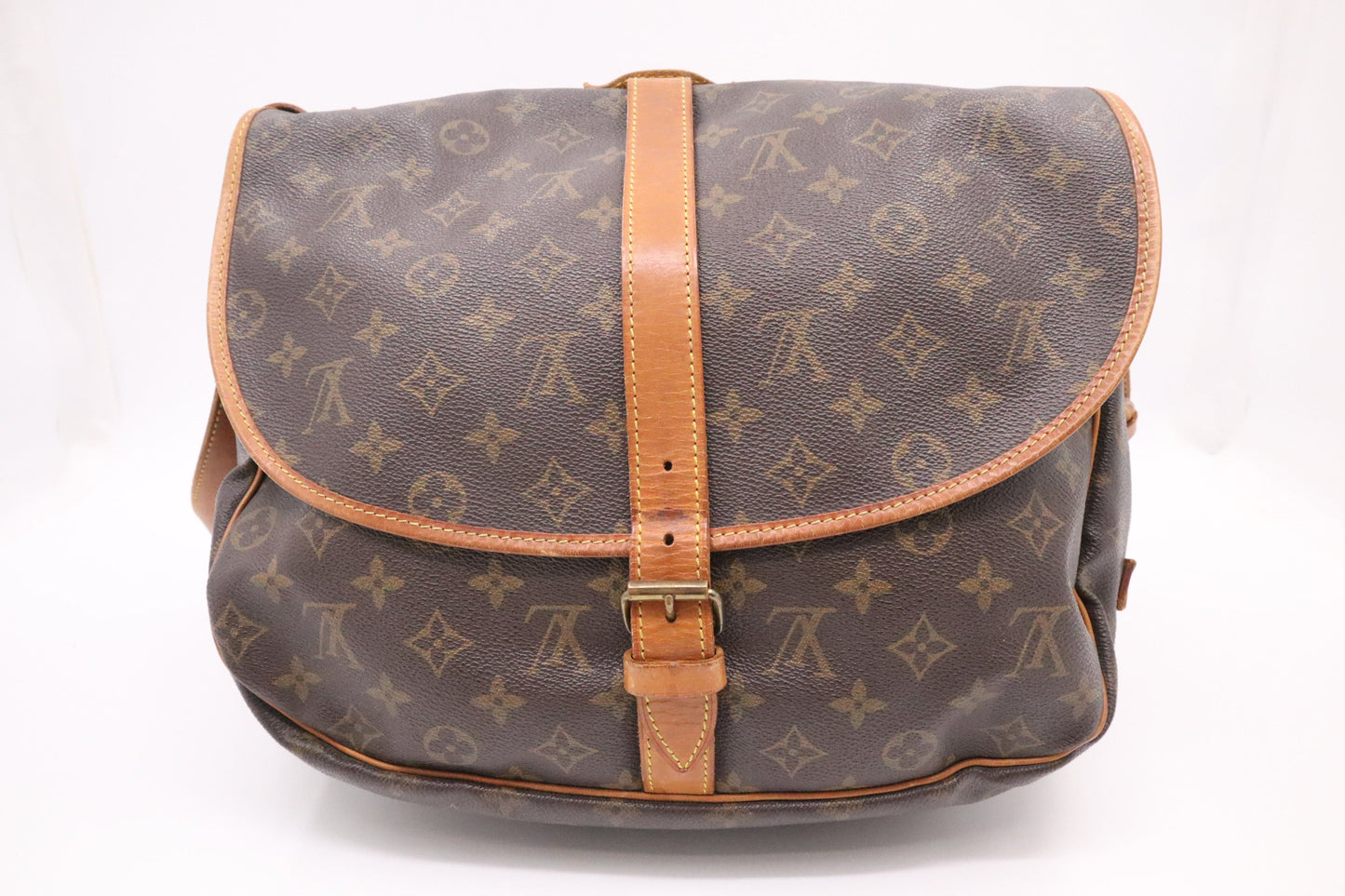 Louis Vuitton Saumur 35 in Monogram Canvas