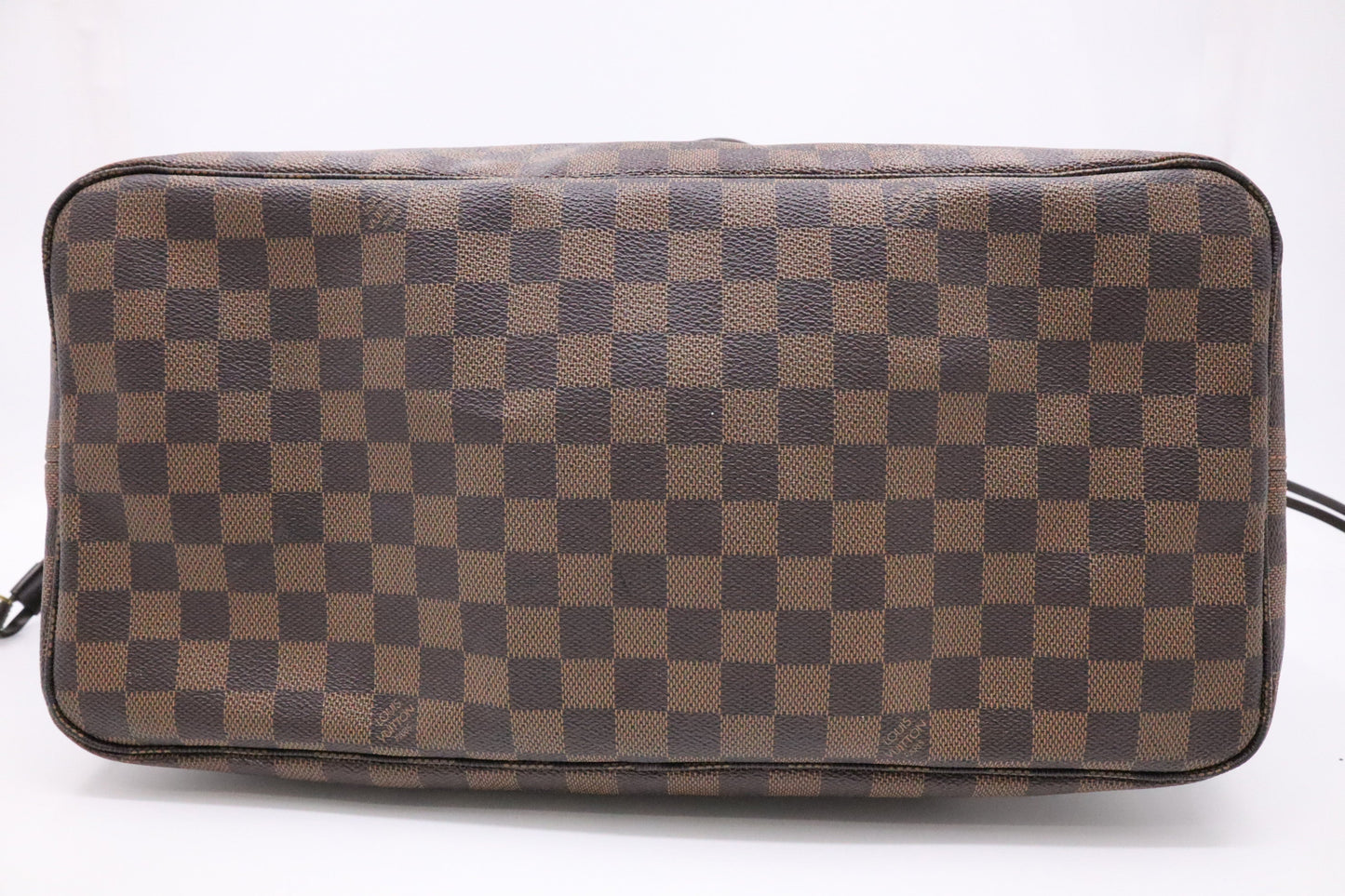 Louis Vuitton Neverfull GM in Damier Ebene Canvas