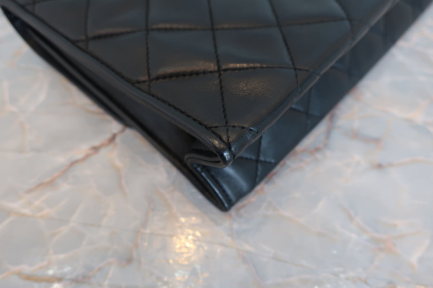 CHANEL/シャネル マトラッセフリンジチェーンショルダーバッグ ラムスキン ブラック/ゴールド金具 ショルダーバッグ 700070134