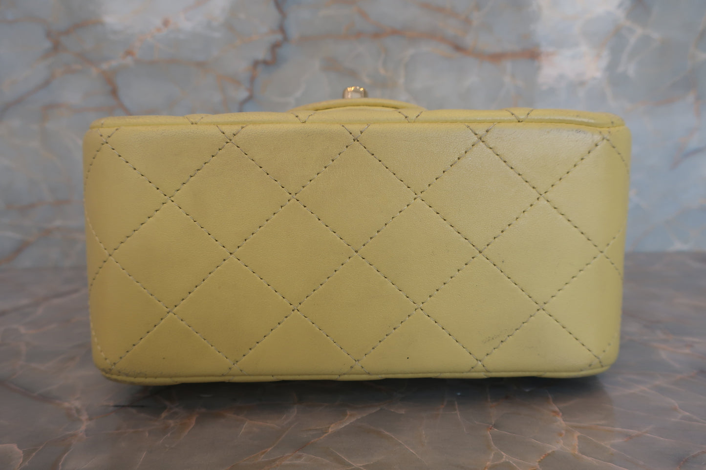 CHANEL/シャネル ミニマトラッセシングルフラップチェーンショルダーバッグ ラムスキン イエロー/ゴールド金具 ショルダーバッグ 700070095
