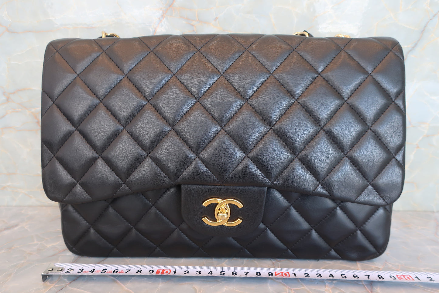 CHANEL/シャネル 中マトラッセシングルフラップチェーンショルダーバッグ ラムスキン ブラック/ゴールド金具 ショルダーバッグ 700070123
