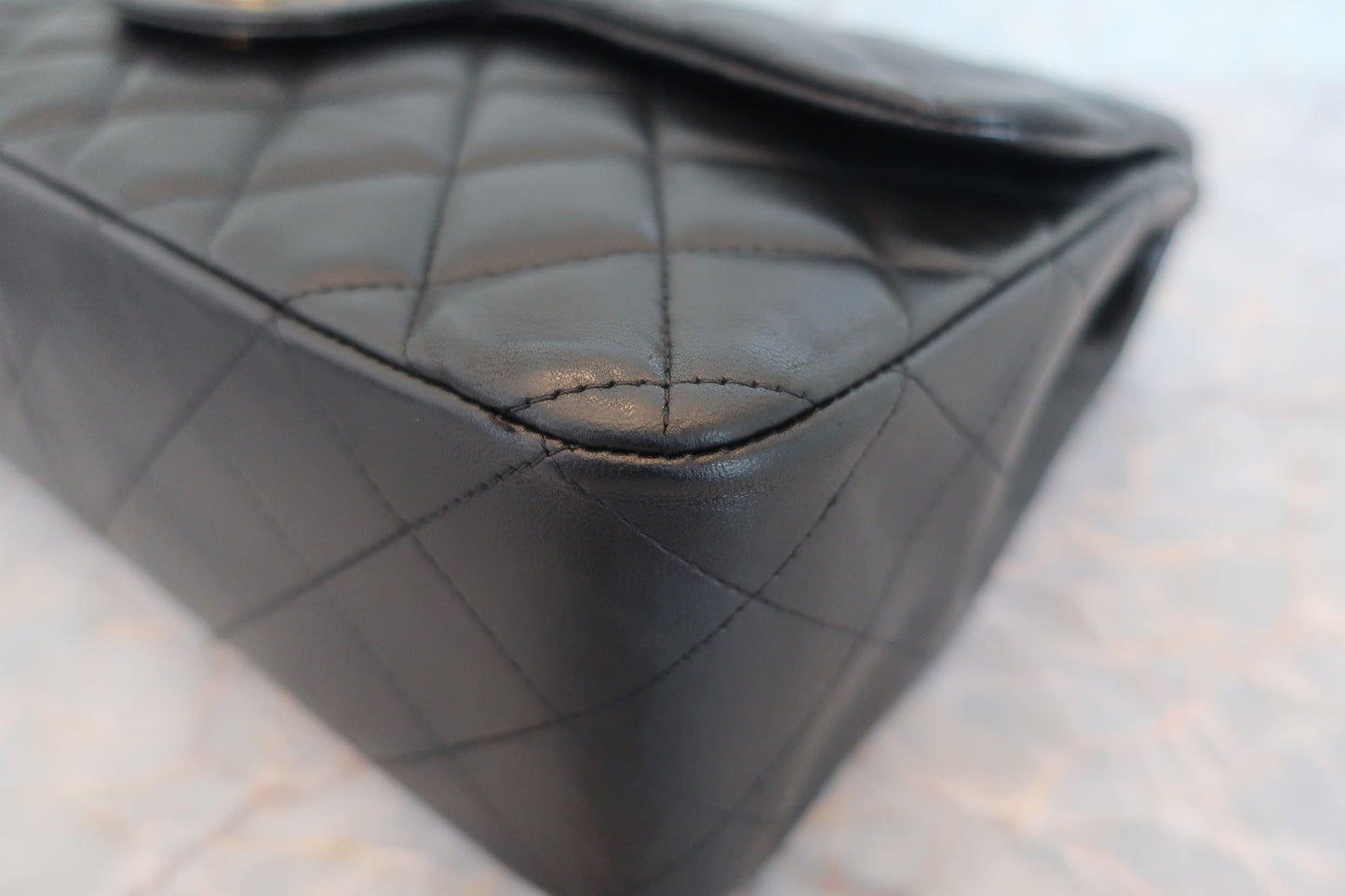 CHANEL/シャネル 中マトラッセシングルフラップチェーンショルダーバッグ ラムスキン ブラック/ゴールド金具 ショルダーバッグ 700070123