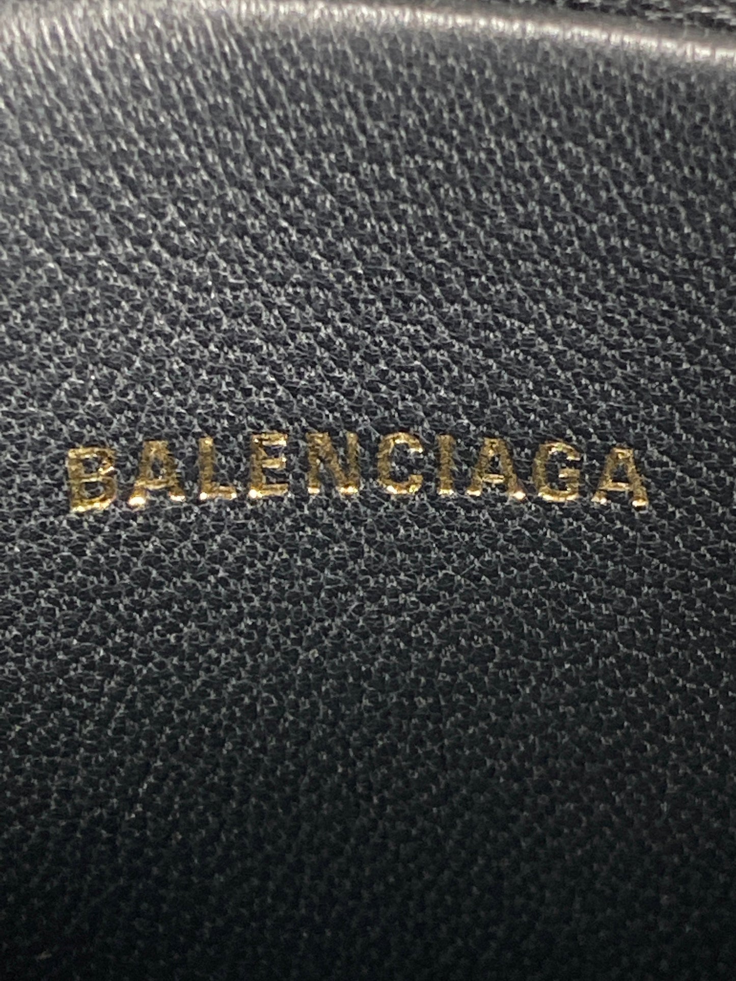 BALENCIAGA - VILLE LEATHER POUCH PINK SZ MED - NEW