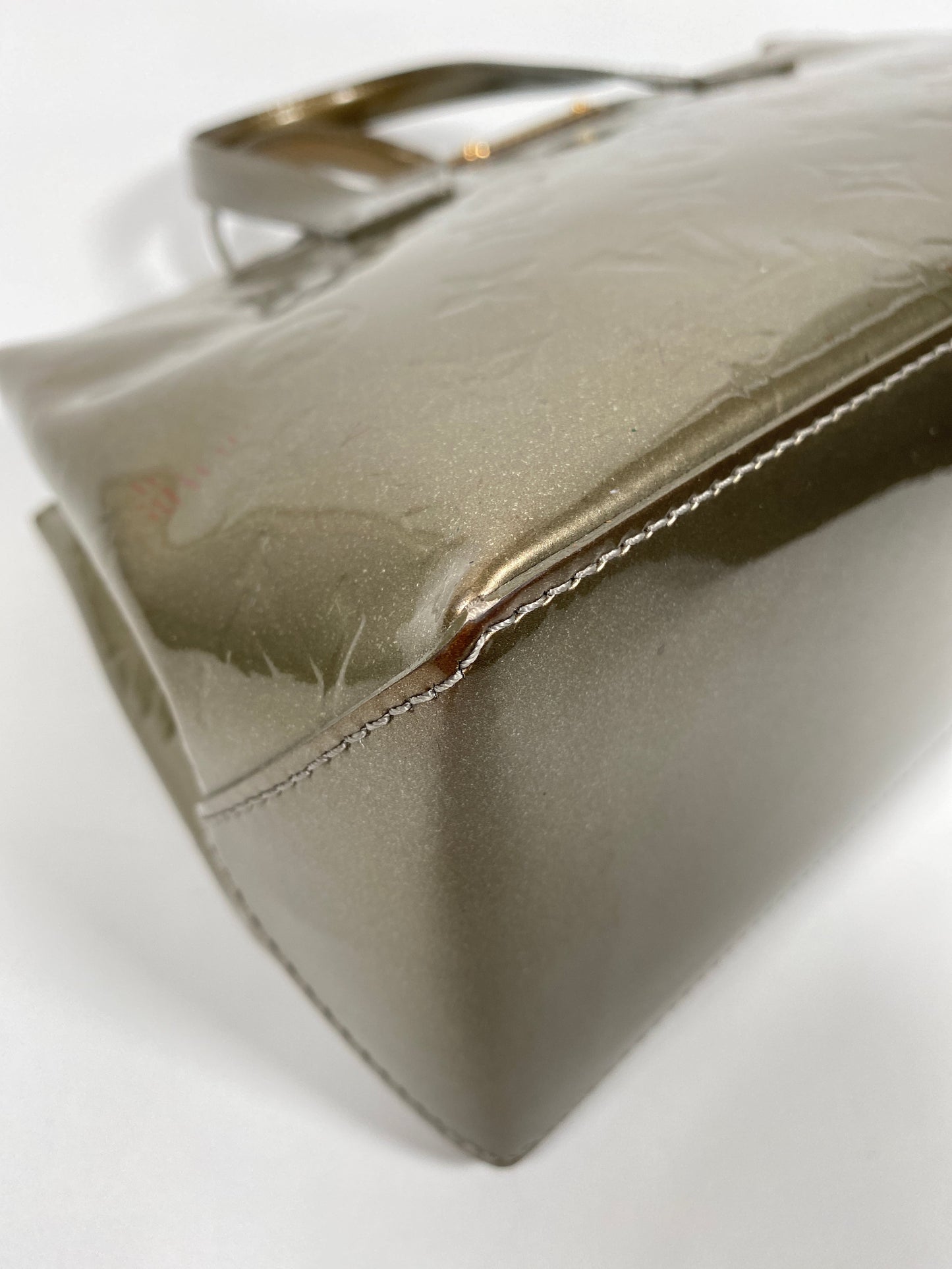 LOUIS VUITTON - WILSHIRE PM IN VERT BRONZE MONOGRAM VERNIS