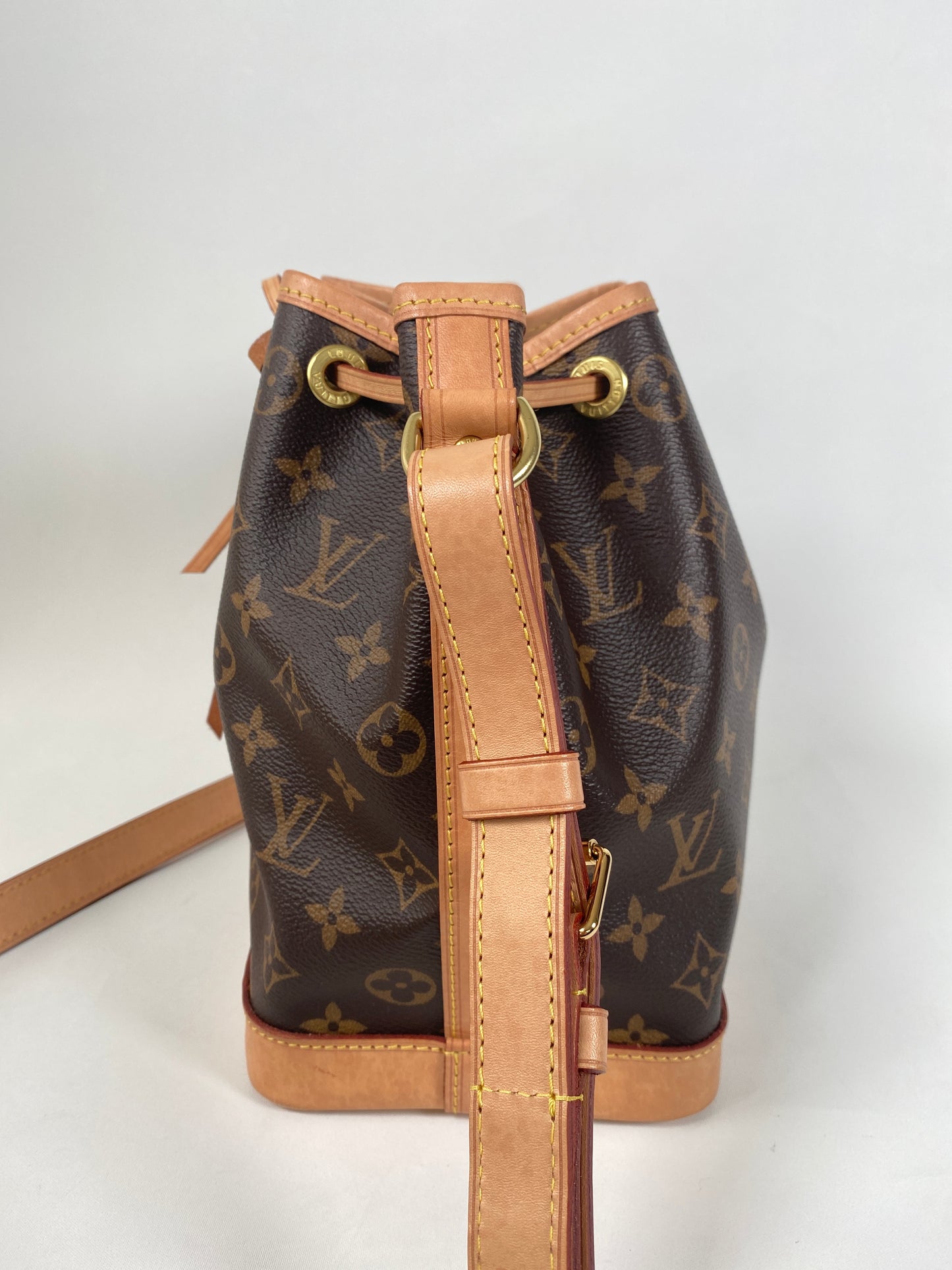 LOUIS VUITTON - NOÉ BB IN MONOGRAM CANVAS - YR 2020