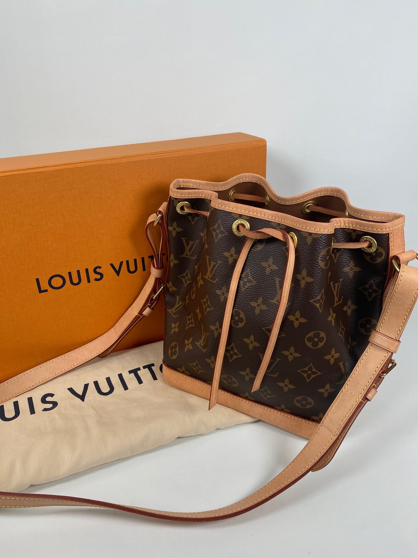 LOUIS VUITTON - NOÉ BB IN MONOGRAM CANVAS - YR 2020