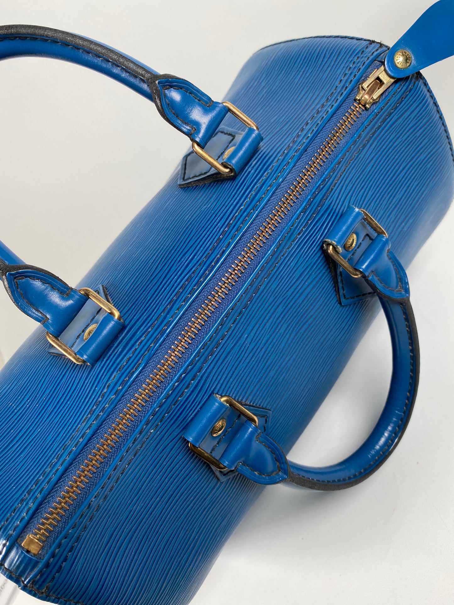 LOUIS VUITTON - BLUE EPI LEATHER SPEEDY 30 BAG - YR 1991