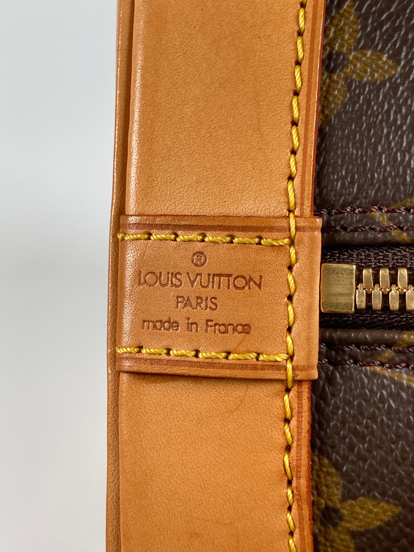 LOUIS VUITTON - VINTAGE ALMA PM IN MONOGRAM CANVAS - YR 2000