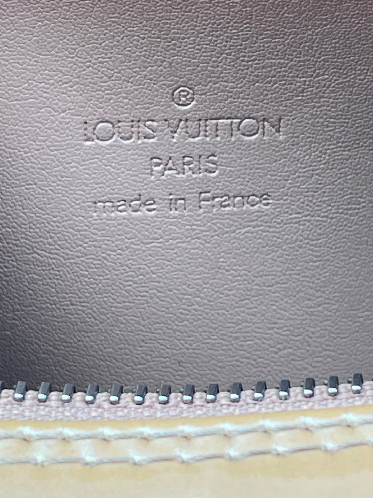 LOUIS VUITTON - BEDFORD PAPILLON BAG IN BEIGE MONOGRAM VERNIS