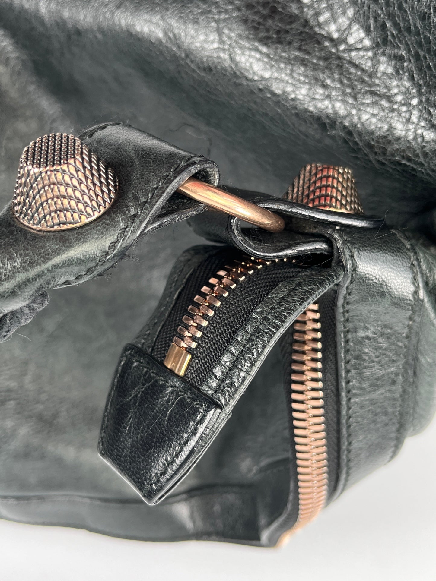 BALENCIAGA - DAY HOBO MOTORCYCLE BAG BLACK