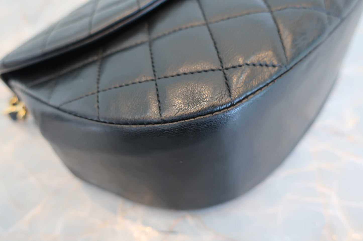CHANEL/シャネル マトラッセチェーンショルダーバッグ ラムスキン ブラック/ゴールド金具 ショルダーバッグ 700070094
