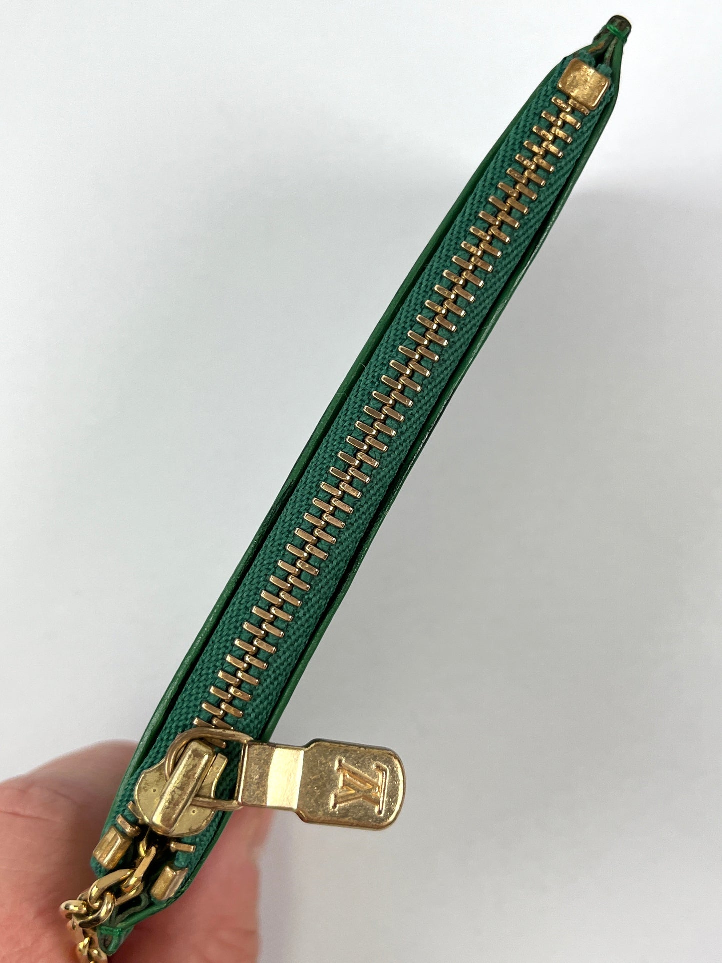 LOUIS VUITTON - GREEN EPI LEATHER POCHETTE CLES - RARE