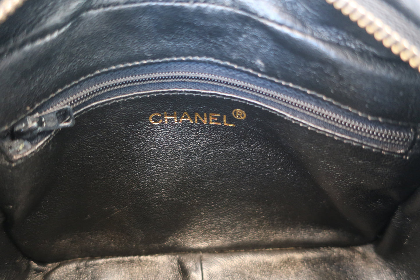 CHANEL/シャネル マトラッセフリンジチェーンショルダーバッグ ラムスキン ブラック/ゴールド金具 ショルダーバッグ 700070162