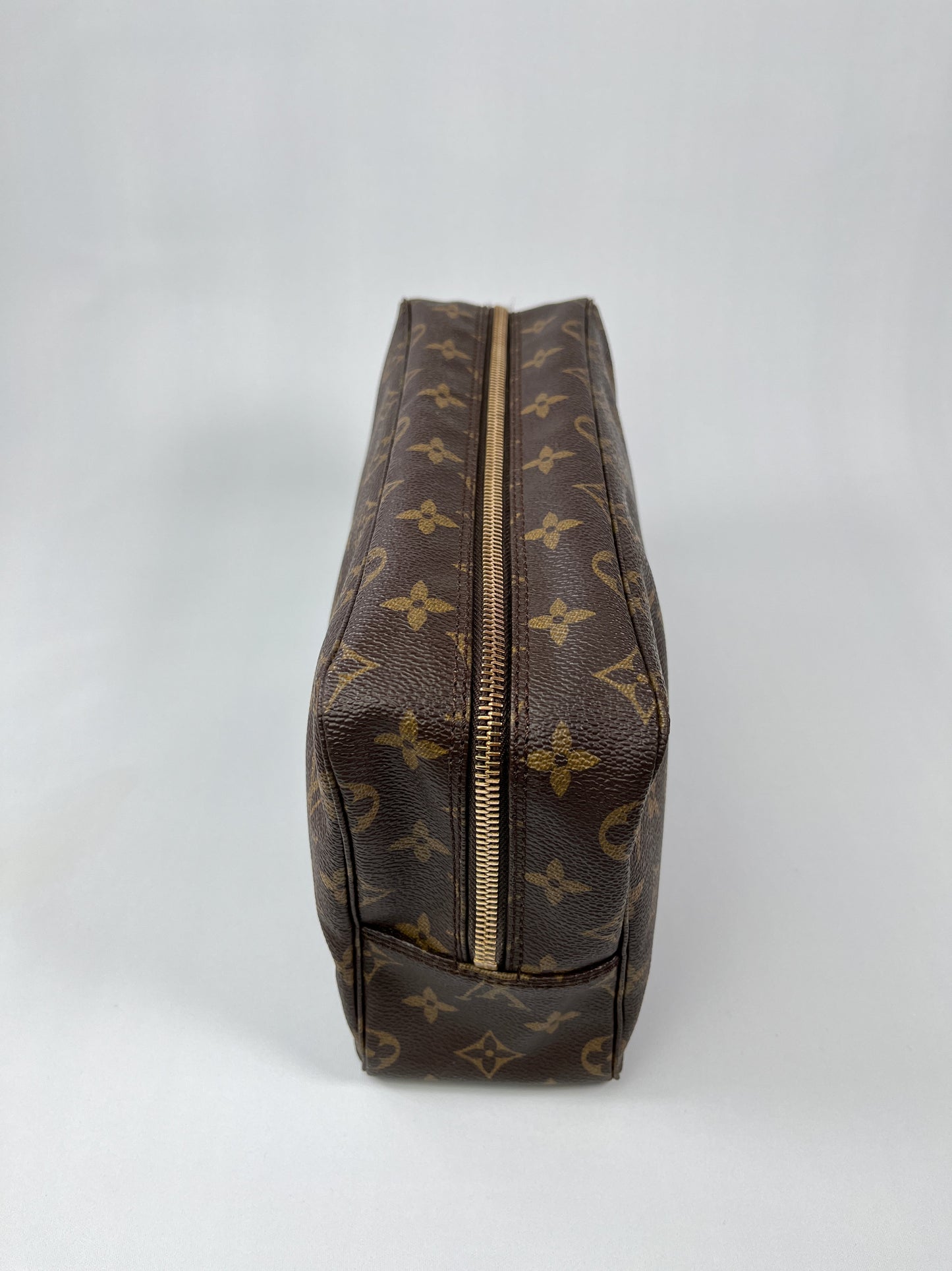 LOUIS VUITTON - TROUSSE TOILETTE 28 MONOGRAM CANVAS - YR 1986