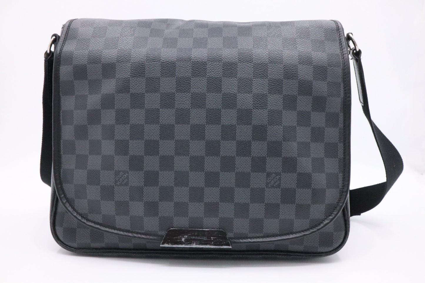 Louis Vuitton Daniel GM in Damier Graphite Canvas