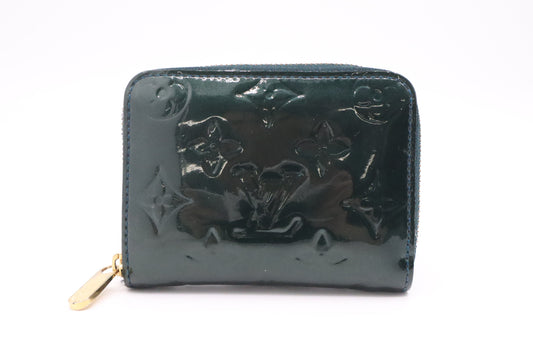 Louis Vuitton Zippy Coin Wallet in Green Vernis Leather