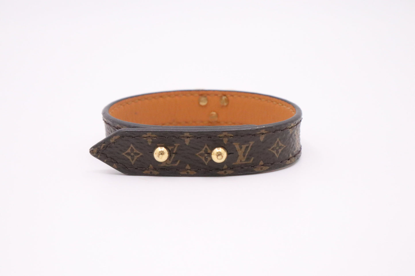 Louis Vuitton Essential V Bracelet in Monogram Canvas