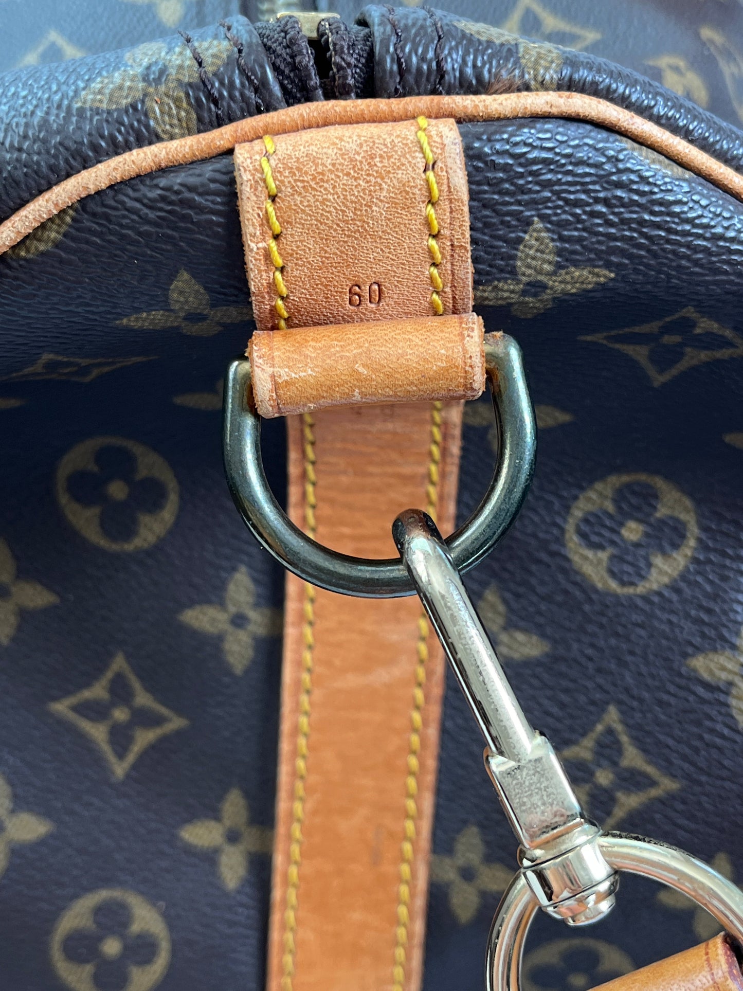 LOUIS VUITTON - VINTAGE MONOGRAM KEEPALL BANDOULIERE 60 - YR 1987