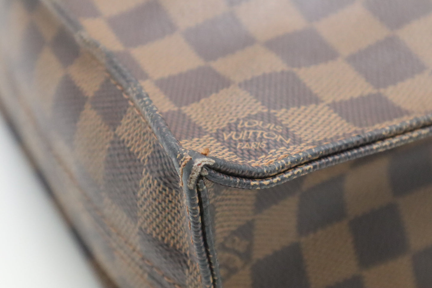 Louis Vuitton Sac Plat in Damier Ebene Canvas