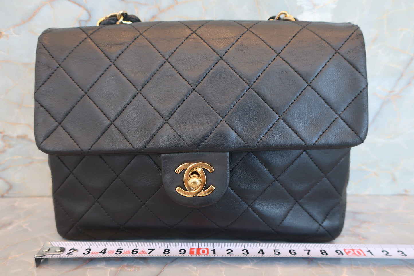 CHANEL/シャネル ミニマトラッセシングルフラップチェーンショルダーバッグ ラムスキン ブラック/ゴールド金具 ショルダーバッグ 700070157