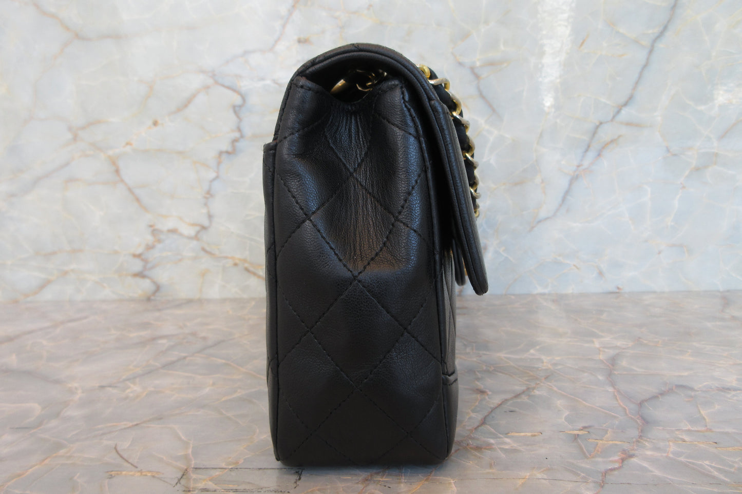 CHANEL/シャネル マトラッセチェーンショルダーバッグ ラムスキン ブラック/ゴールド金具 ショルダーバッグ 700070164