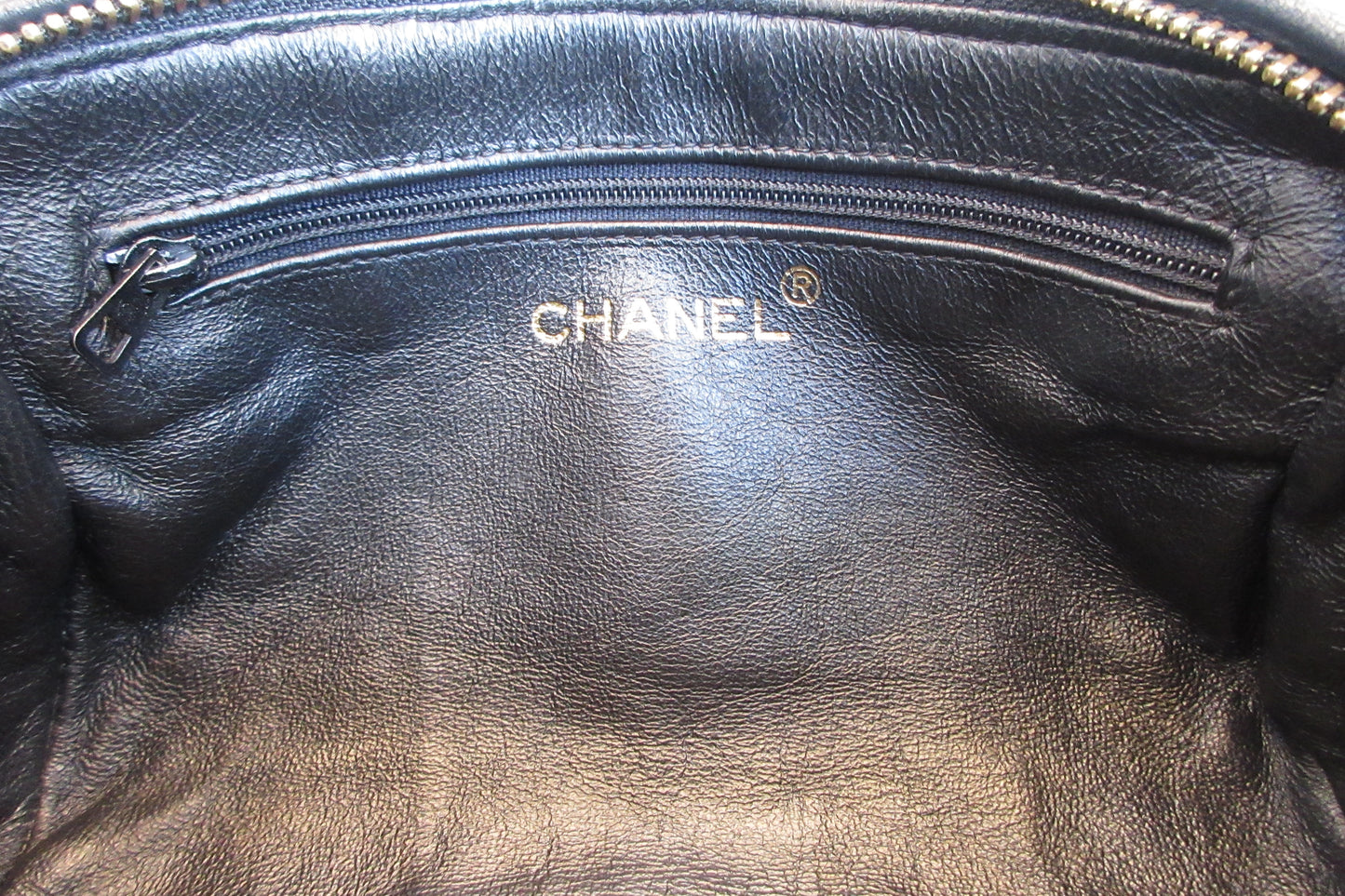 CHANEL/シャネル マトラッセフリンジチェーンショルダーバッグ ラムスキン ブラック/ゴールド金具 ショルダーバッグ 700070216