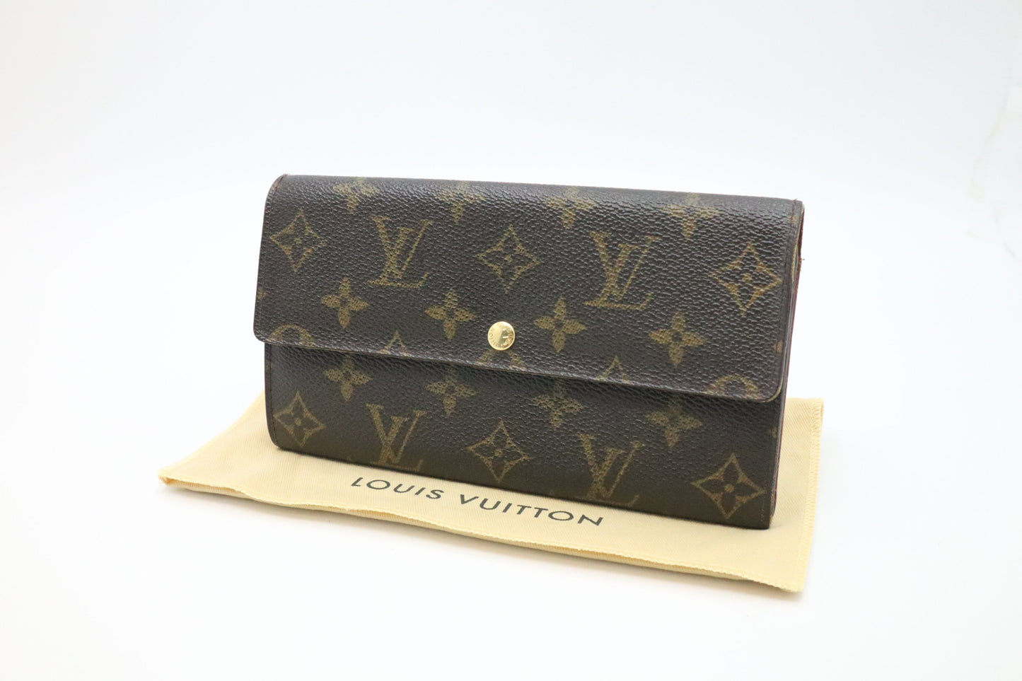 Louis Vuitton Sarah Wallet in Monogram Canvas
