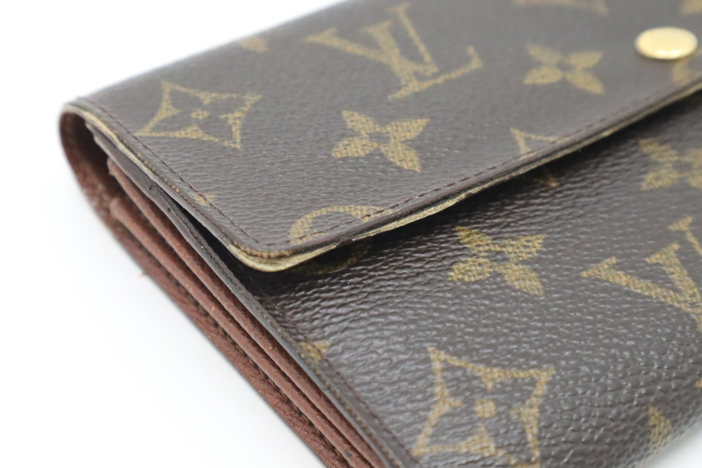 Louis Vuitton Sarah Wallet in Monogram Canvas