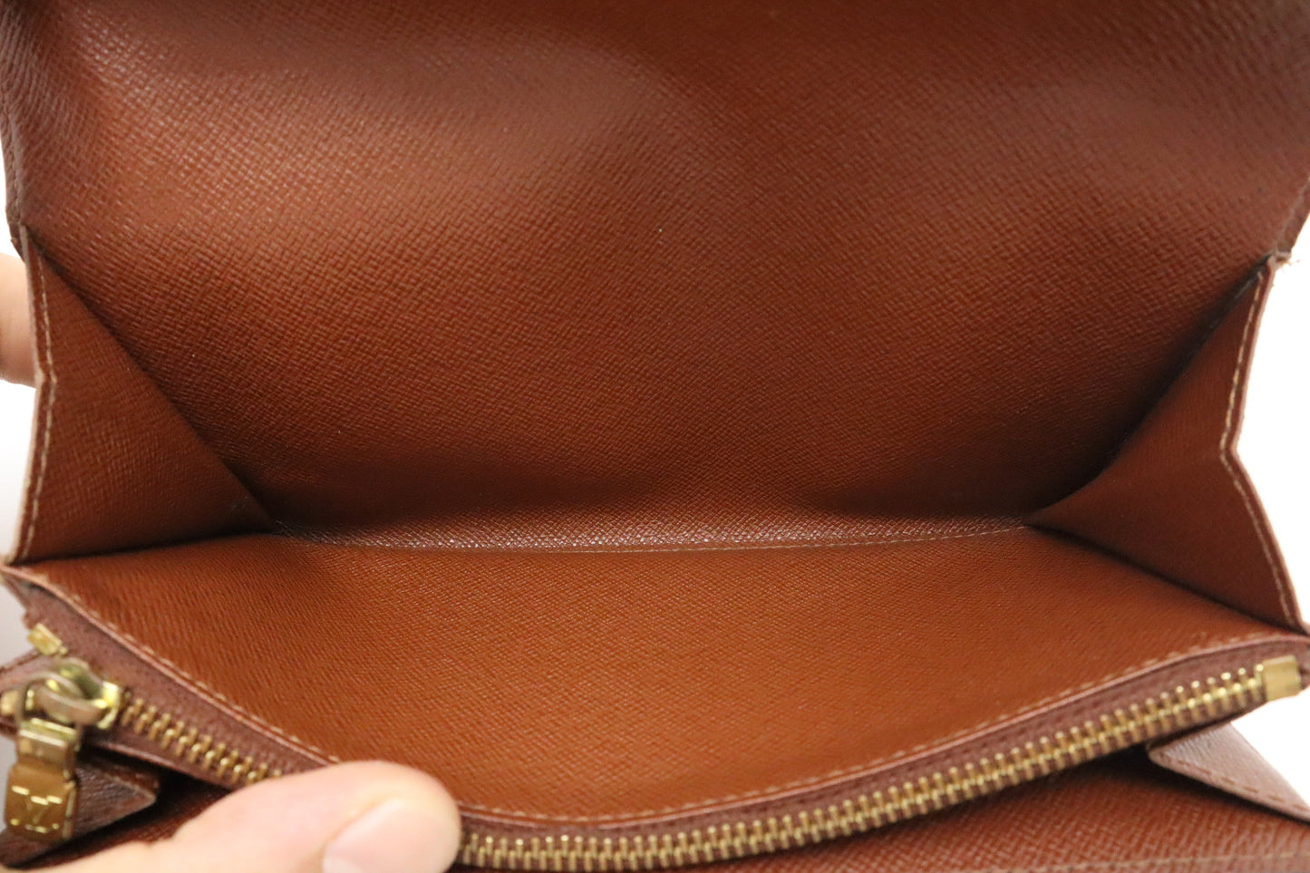 Louis Vuitton Sarah Wallet in Monogram Canvas