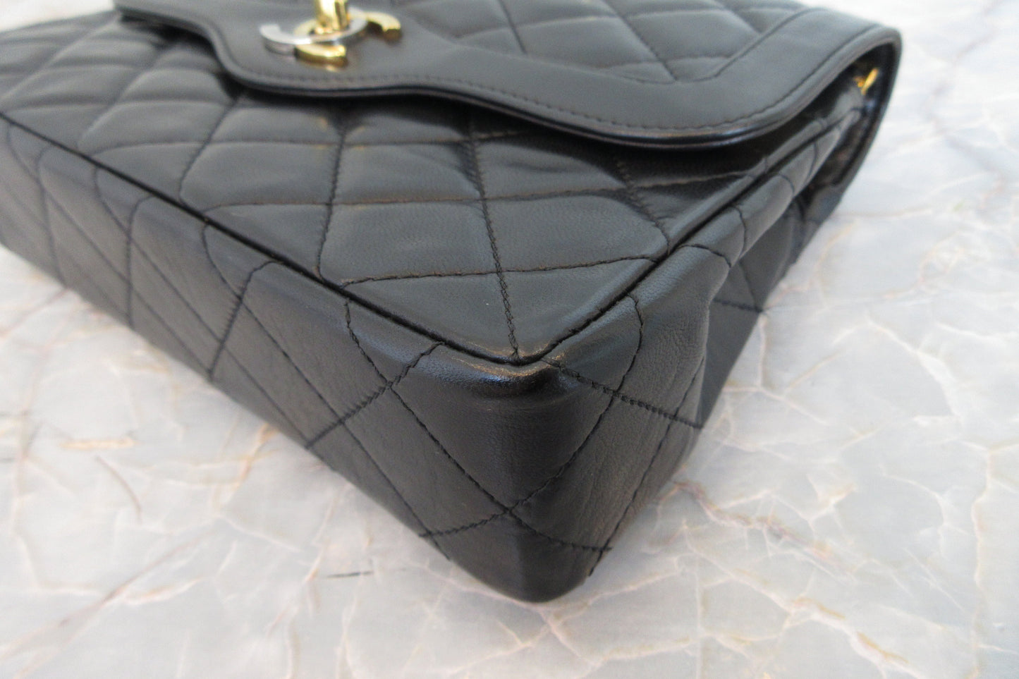 CHANEL/シャネル パリ限定ミニマトラッセダブルフラップチェーンショルダーバッグ ラムスキン ブラック/ゴールド金具 ショルダーバッグ 700070274
