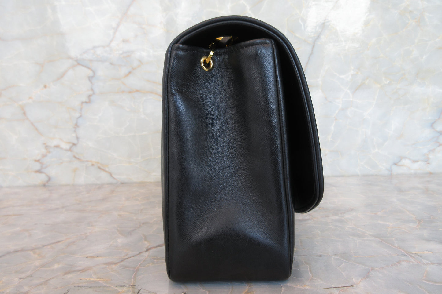 CHANEL/シャネル ダイアナマトラッセチェーンショルダーバッグ ラムスキン ブラック/ゴールド金具 ショルダーバッグ 700070246