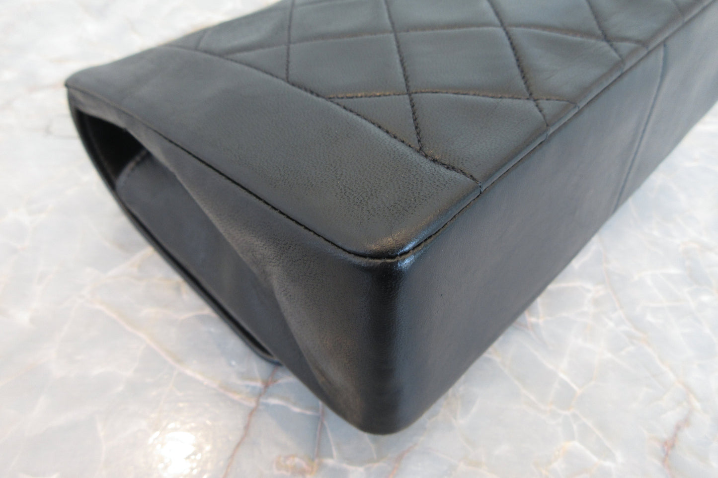 CHANEL/シャネル ダイアナマトラッセチェーンショルダーバッグ ラムスキン ブラック/ゴールド金具 ショルダーバッグ 700070246
