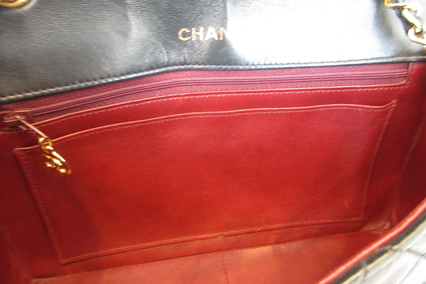 CHANEL/シャネル ダイアナマトラッセチェーンショルダーバッグ ラムスキン ブラック/ゴールド金具 ショルダーバッグ 700070246