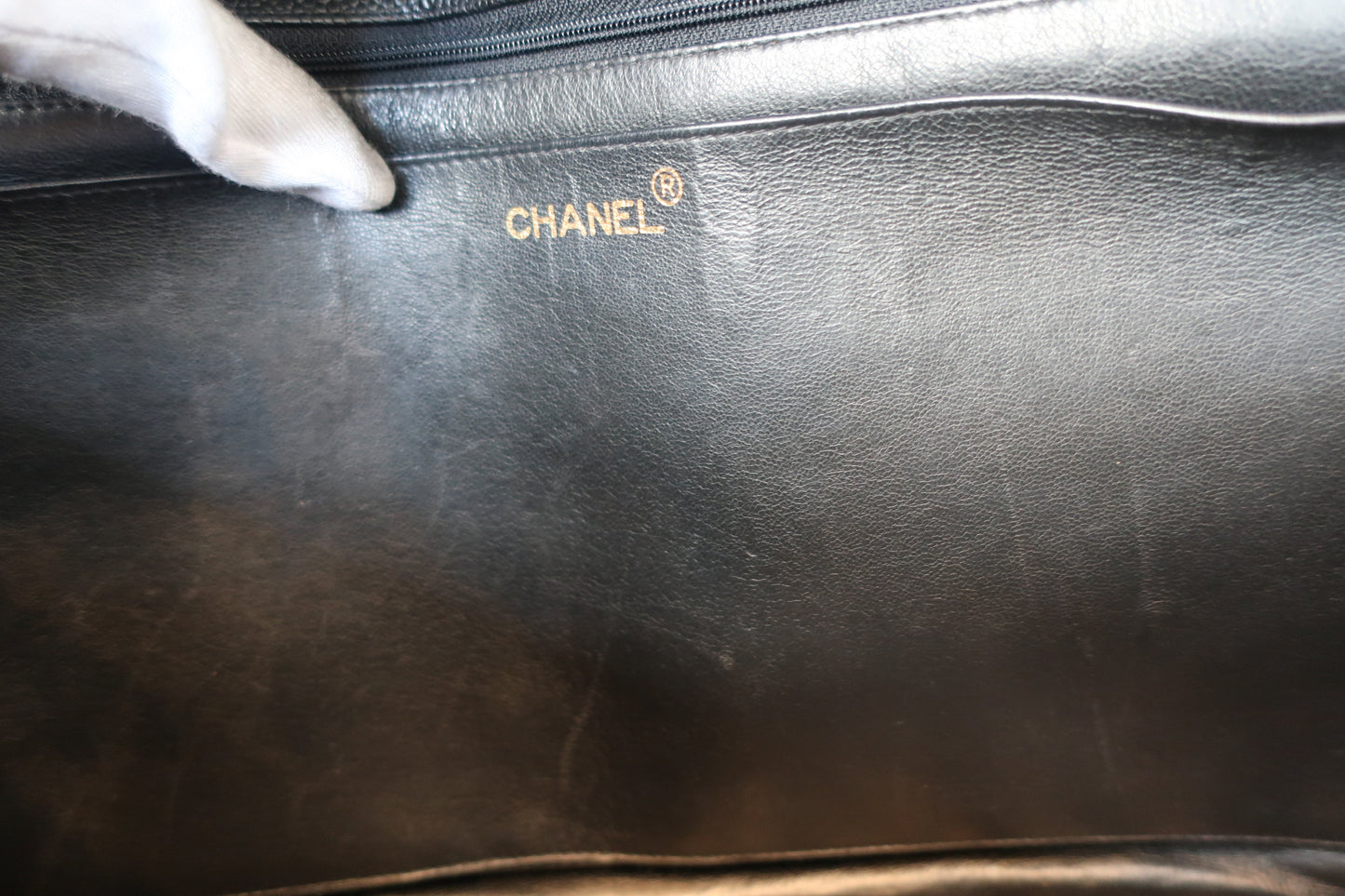 CHANEL/シャネル Vステッチチェーンショルダーバッグ キャビアスキン ブラック/ゴールド金具 ショルダーバッグ 700070249