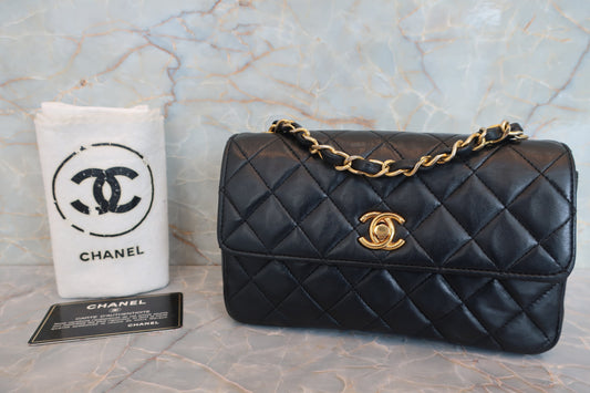 CHANEL/シャネル ミニマトラッセチェーンショルダーバッグ ラムスキン ブラック/ゴールド金具 ショルダーバッグ 700070275