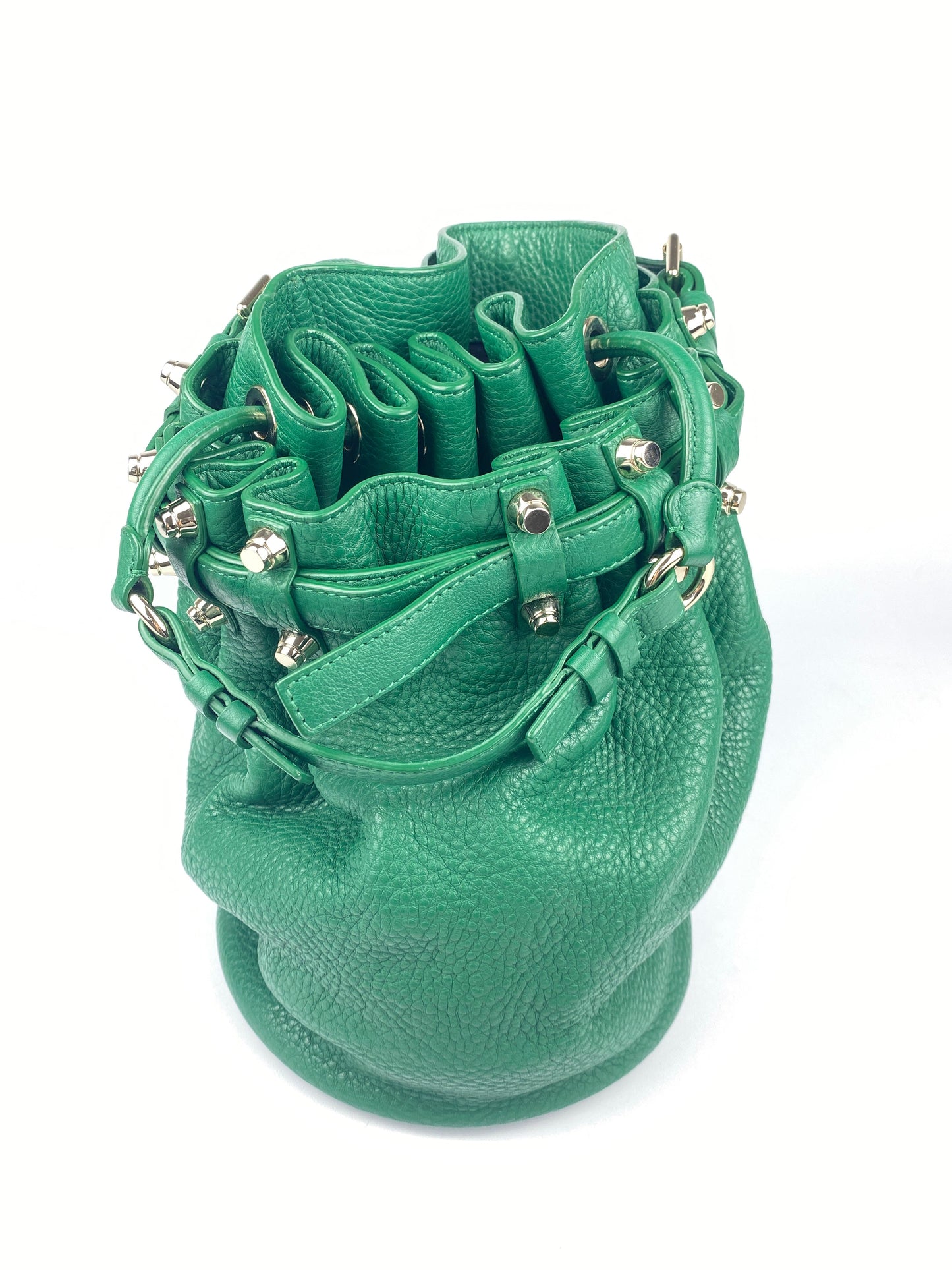 ALEXANDER WANG - DIEGO BUCKET BAG IN GREEN PEBBLED LEATHER